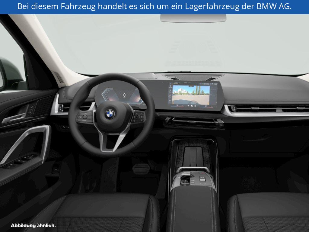 Fahrzeugabbildung BMW X1 sDrive20i