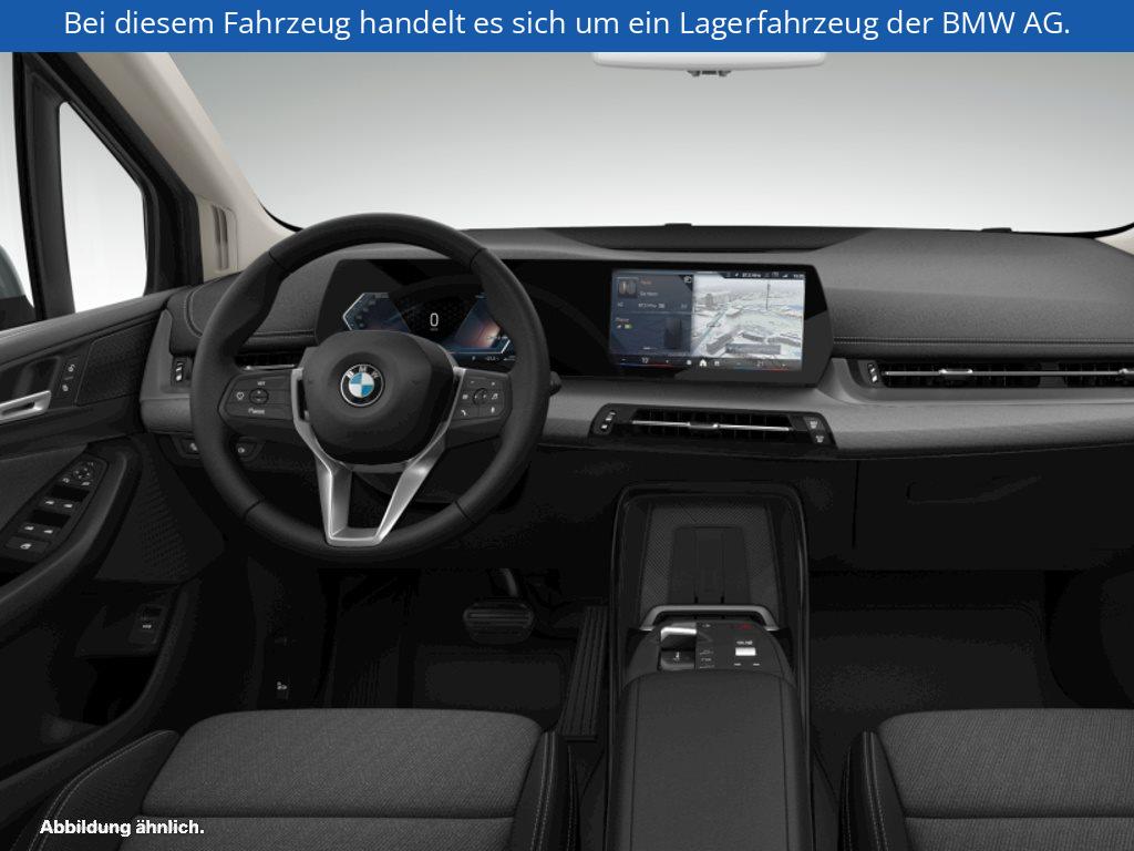 Fahrzeugabbildung BMW 220i Active Tourer