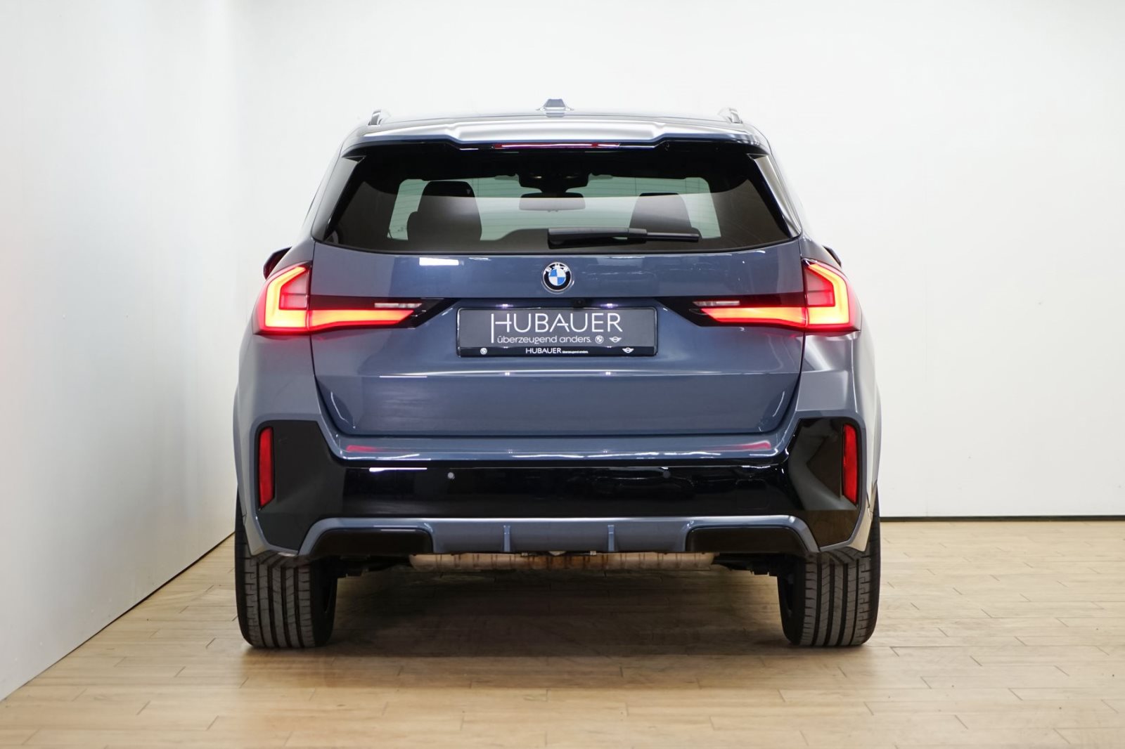 Fahrzeugabbildung BMW X1 xDrive23i [M Sport, LC Prof., AHK, 19 LMR]