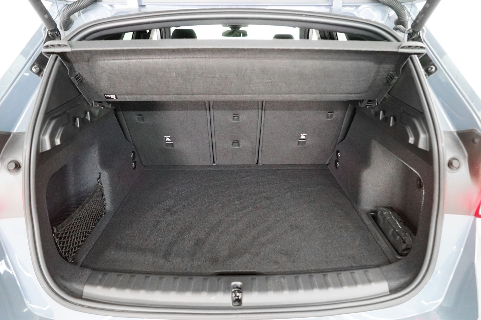 Fahrzeugabbildung BMW X1 xDrive23i [M Sport, LC Prof., AHK, 19 LMR]