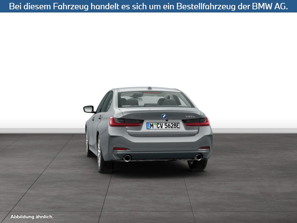 Fahrzeugabbildung BMW 330e xDrive Limousine