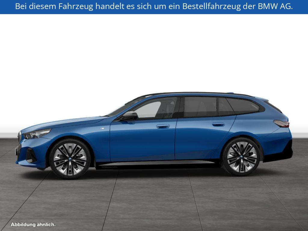 Fahrzeugabbildung BMW i5 eDrive40 Touring