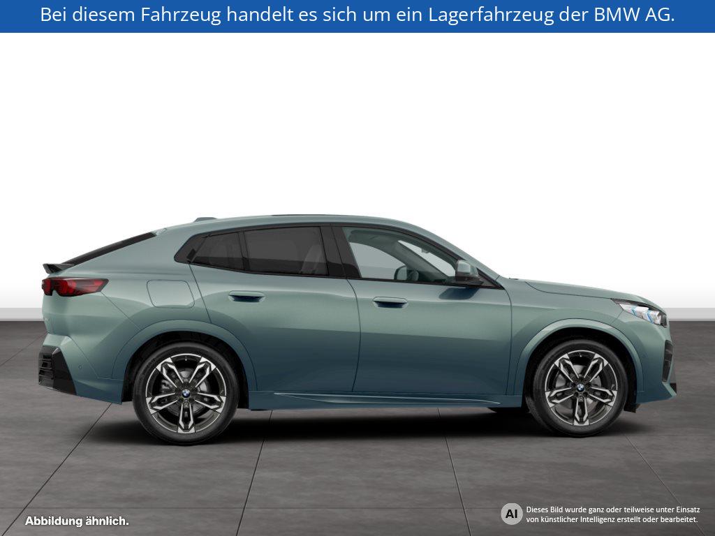 Fahrzeugabbildung BMW X2 sDrive20d