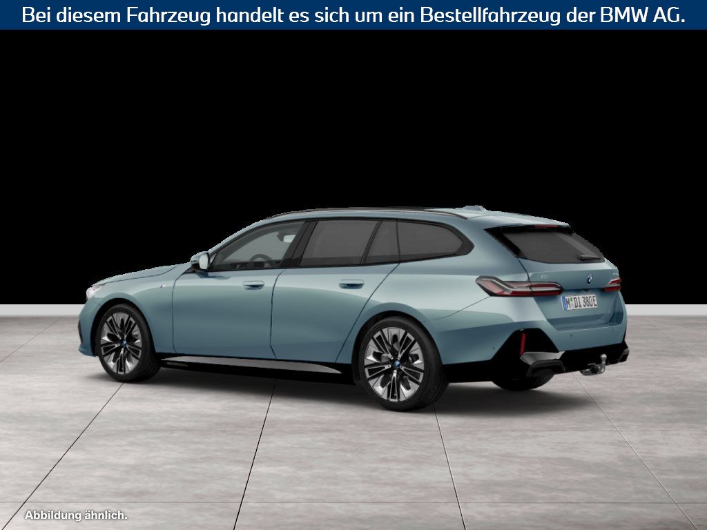 Fahrzeugabbildung BMW i5 eDrive40 Touring