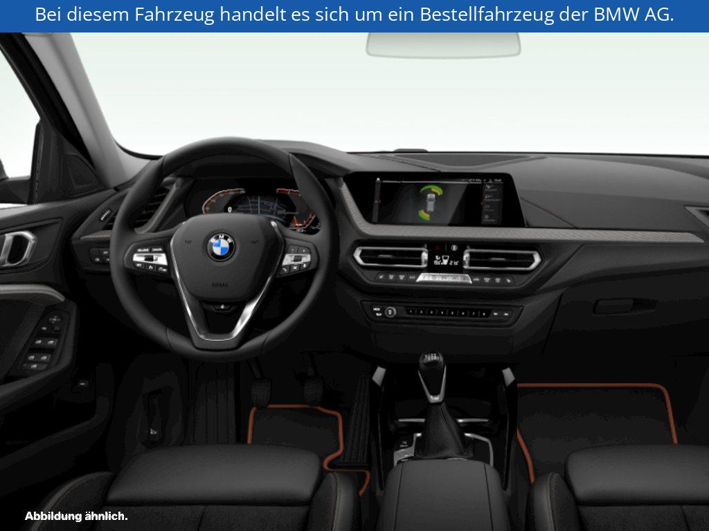 Fahrzeugabbildung BMW 118i