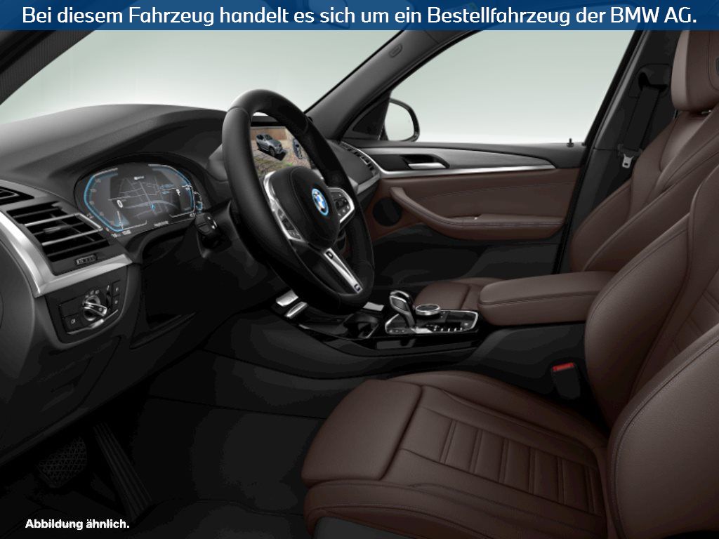 Fahrzeugabbildung BMW X3 xDrive30e