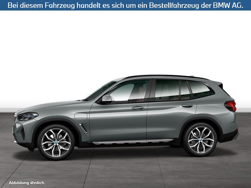 Fahrzeugabbildung BMW X3 xDrive30e