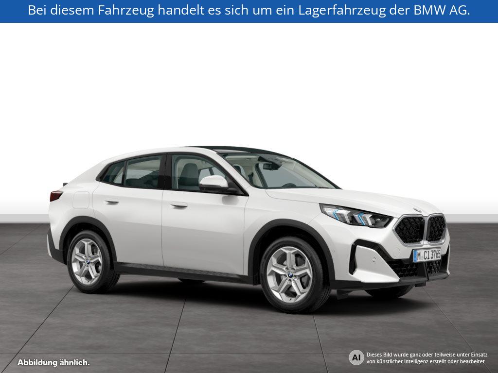 Fahrzeugabbildung BMW X2 sDrive20d
