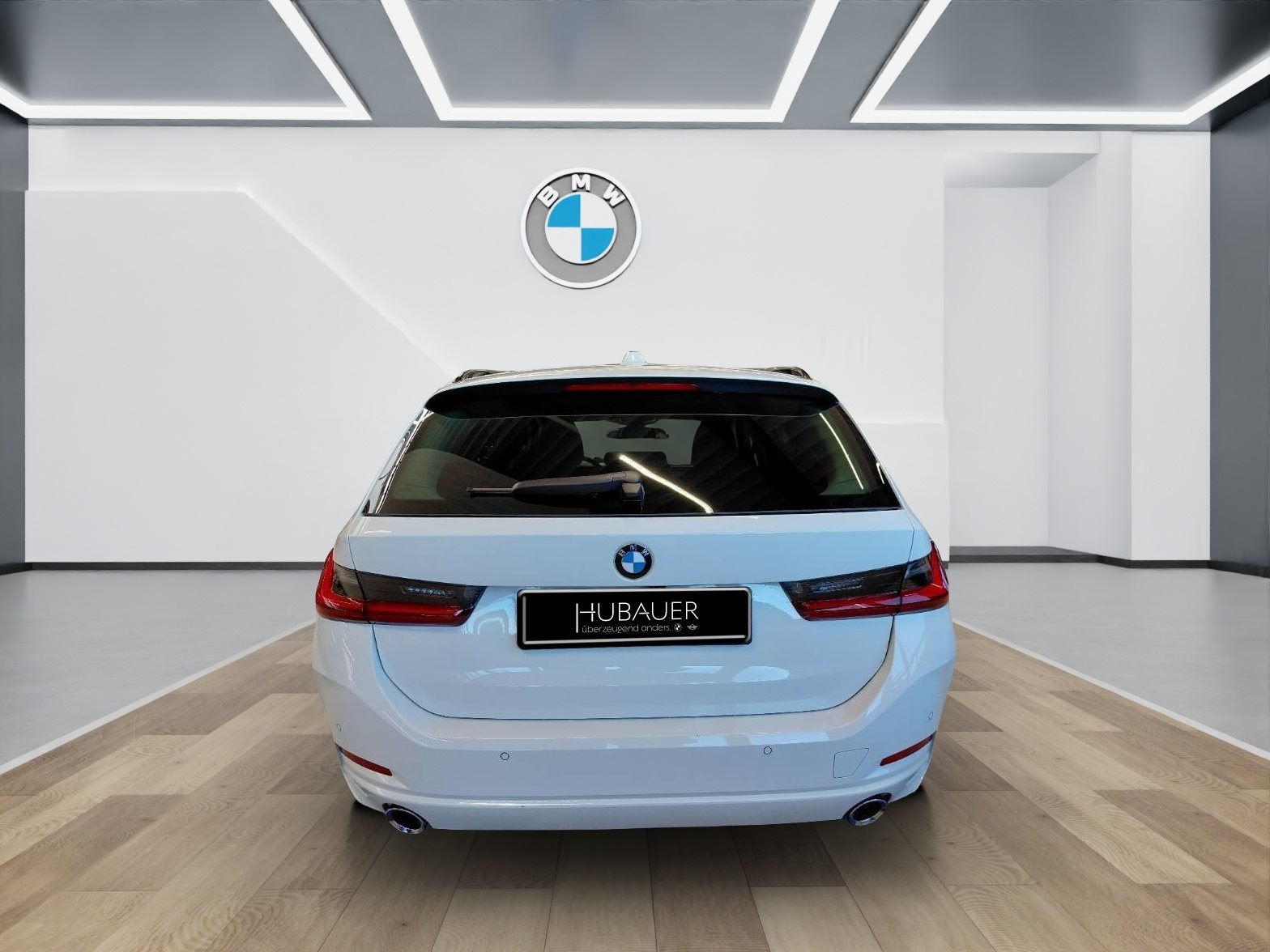 Fahrzeugabbildung BMW 320d xDrive Touring [LC+, RFK, AHK, Standhz.]