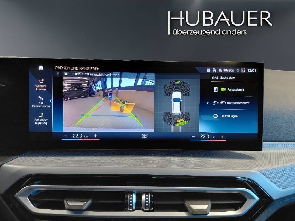 Fahrzeugabbildung BMW 320d xDrive Touring [LC+, RFK, AHK, Standhz.]