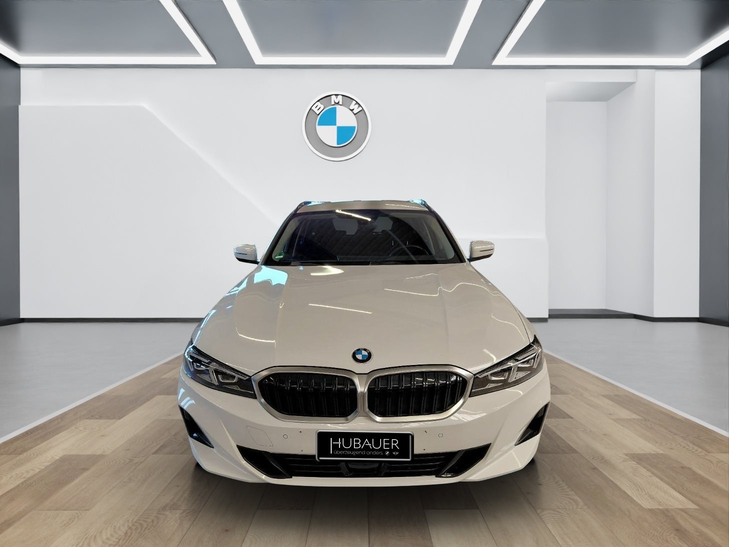Fahrzeugabbildung BMW 320d xDrive Touring [LC+, RFK, AHK, Standhz.]