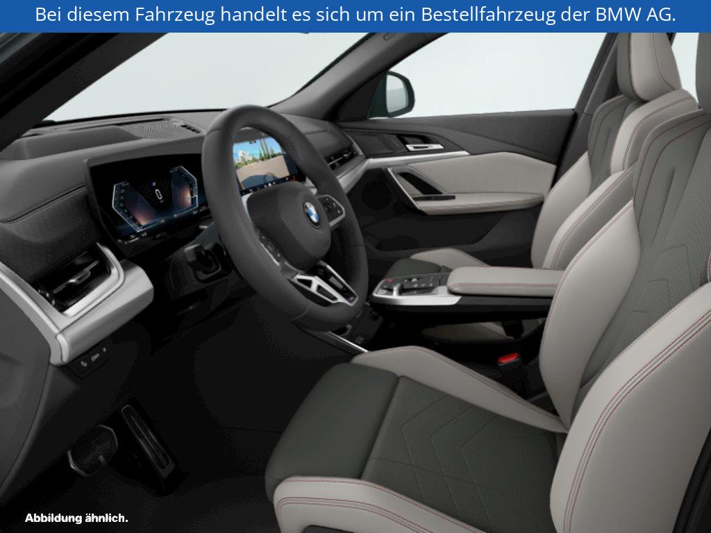 Fahrzeugabbildung BMW X2 sDrive20i