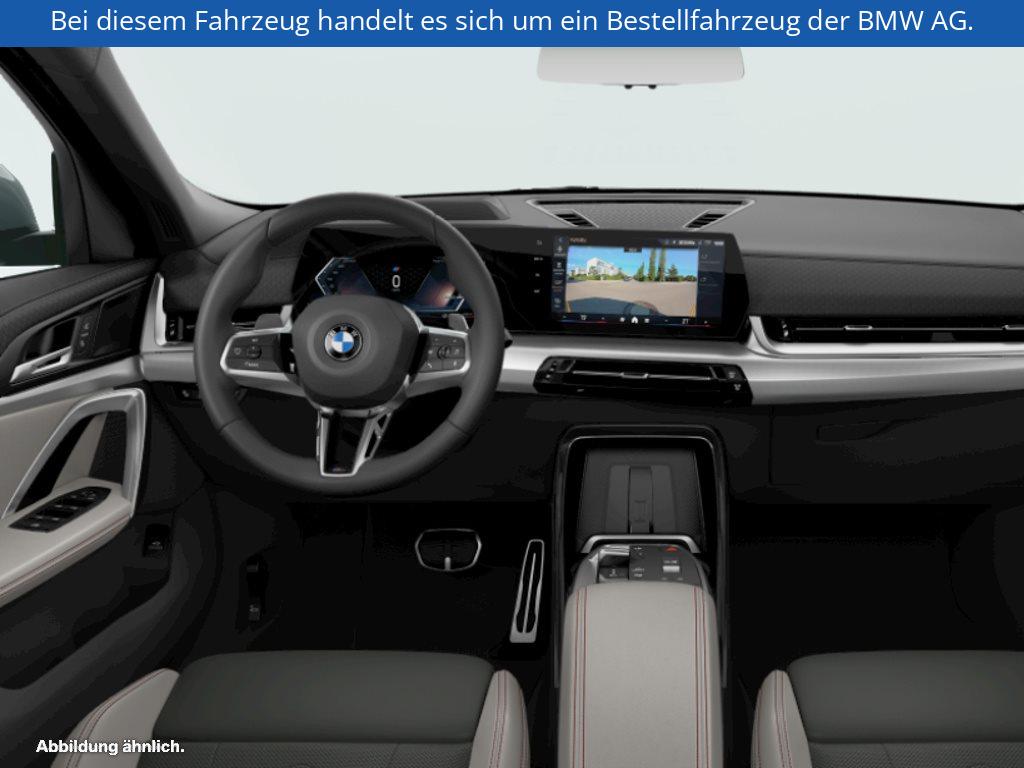 Fahrzeugabbildung BMW X2 sDrive20i