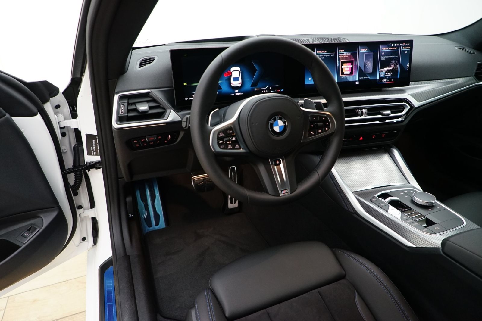 Fahrzeugabbildung BMW 430d xDrive Coupé [M Sport, HUD, Laser, ACC, RFK]