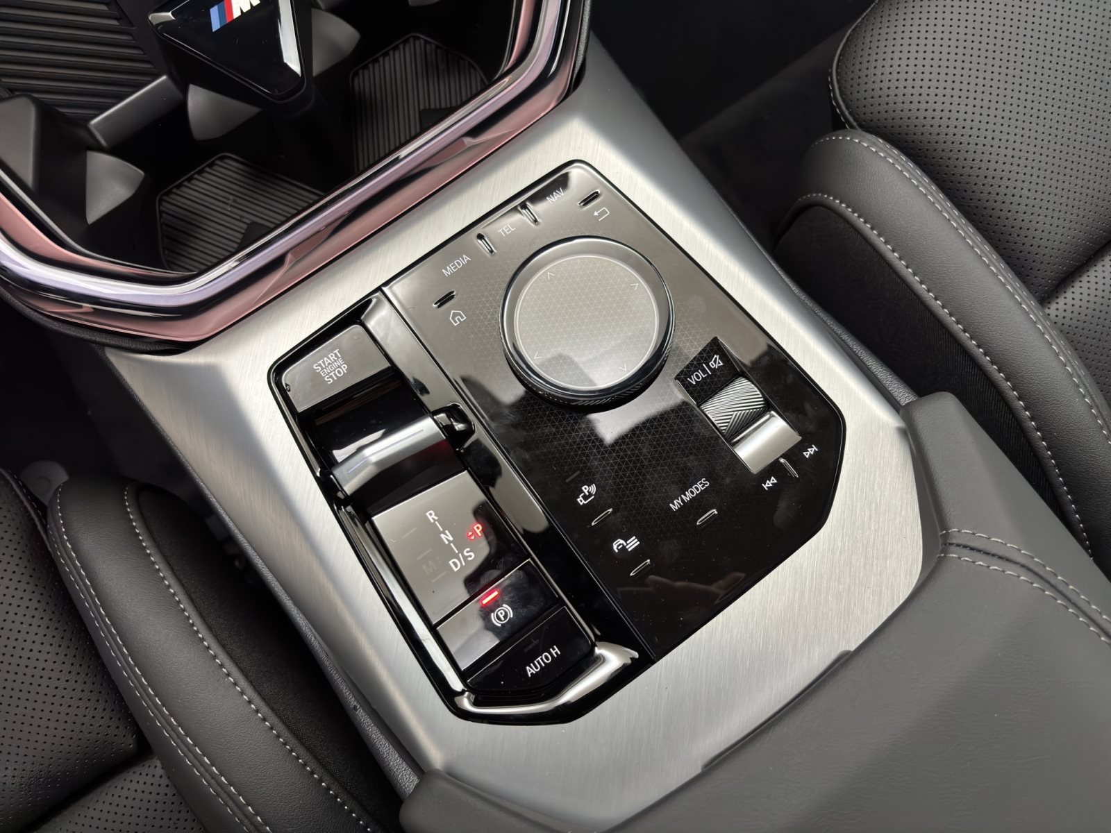 Fahrzeugabbildung BMW X3 xDrive30e [M Sport, AHK, ACC, RFK, 19 LMR]