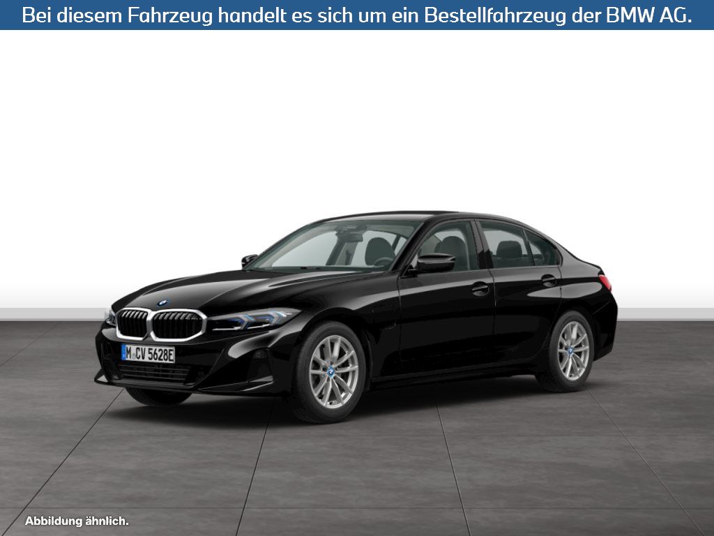 BMW 330e Limousine