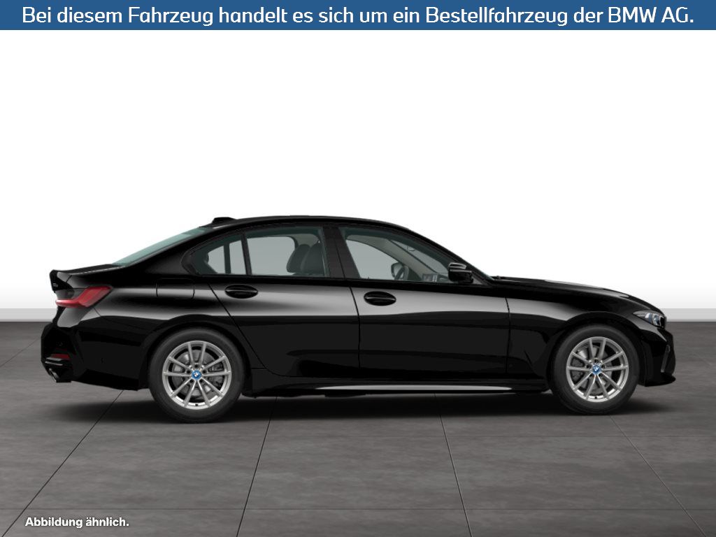 Fahrzeugabbildung BMW 330e Limousine
