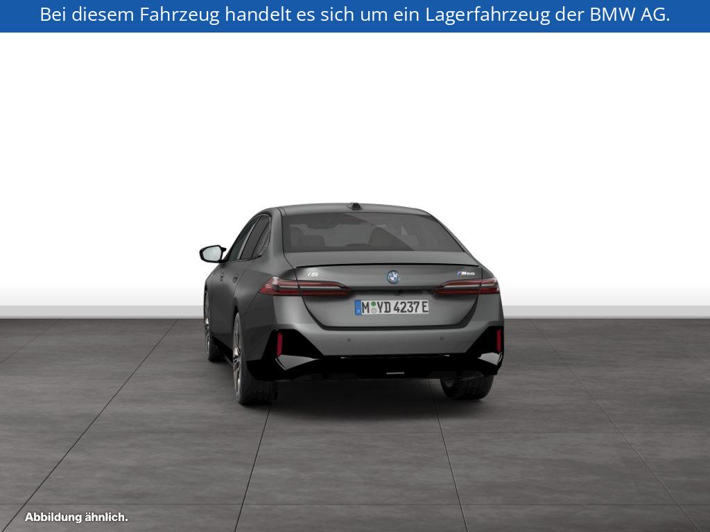 Fahrzeugabbildung BMW i5 M60 xDrive Limousine