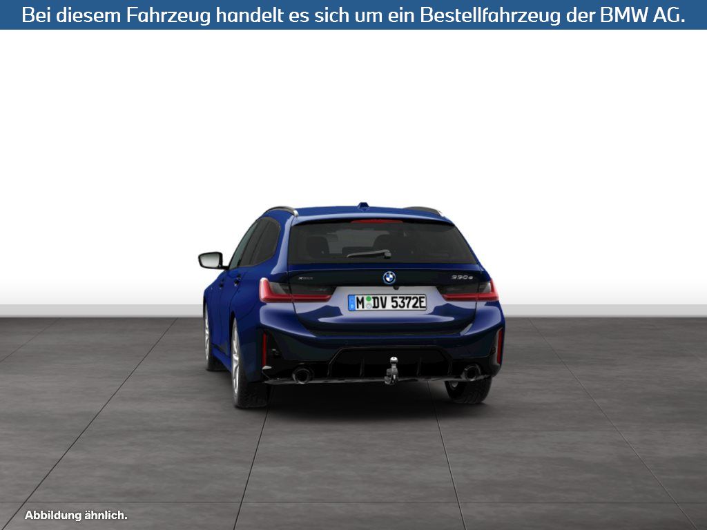 Fahrzeugabbildung BMW 330e xDrive Touring