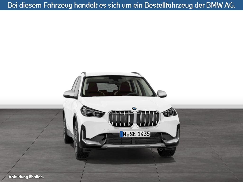 Fahrzeugabbildung BMW X1 sDrive18i SAV