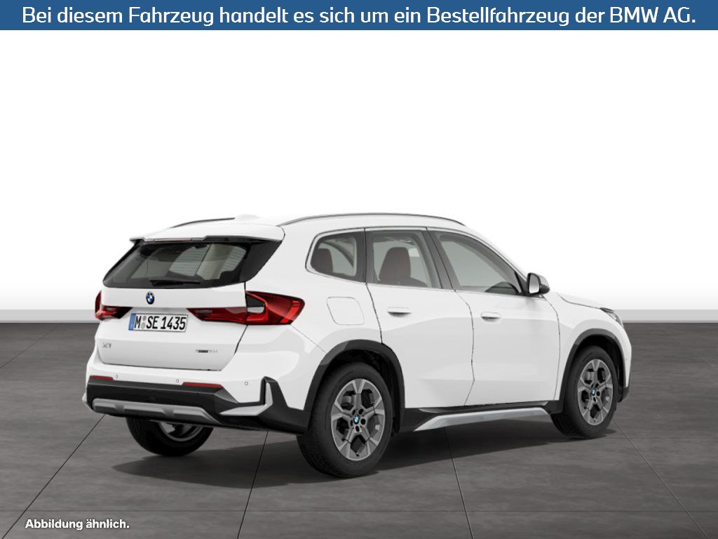 Fahrzeugabbildung BMW X1 sDrive18i SAV