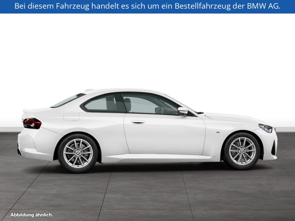 Fahrzeugabbildung BMW 218i Coupé