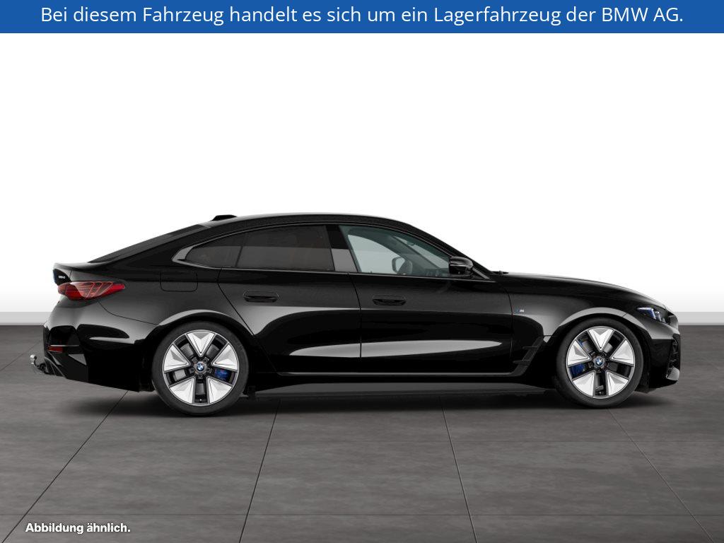Fahrzeugabbildung BMW i4 xDrive40 Gran Coupé