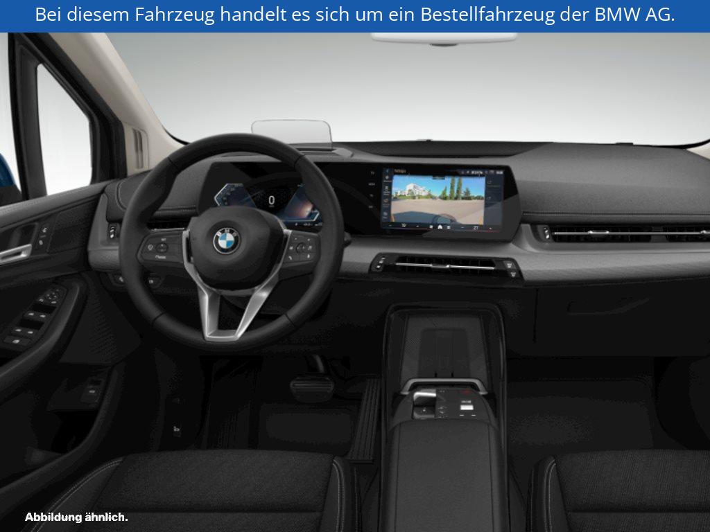 Fahrzeugabbildung BMW 220i Active Tourer