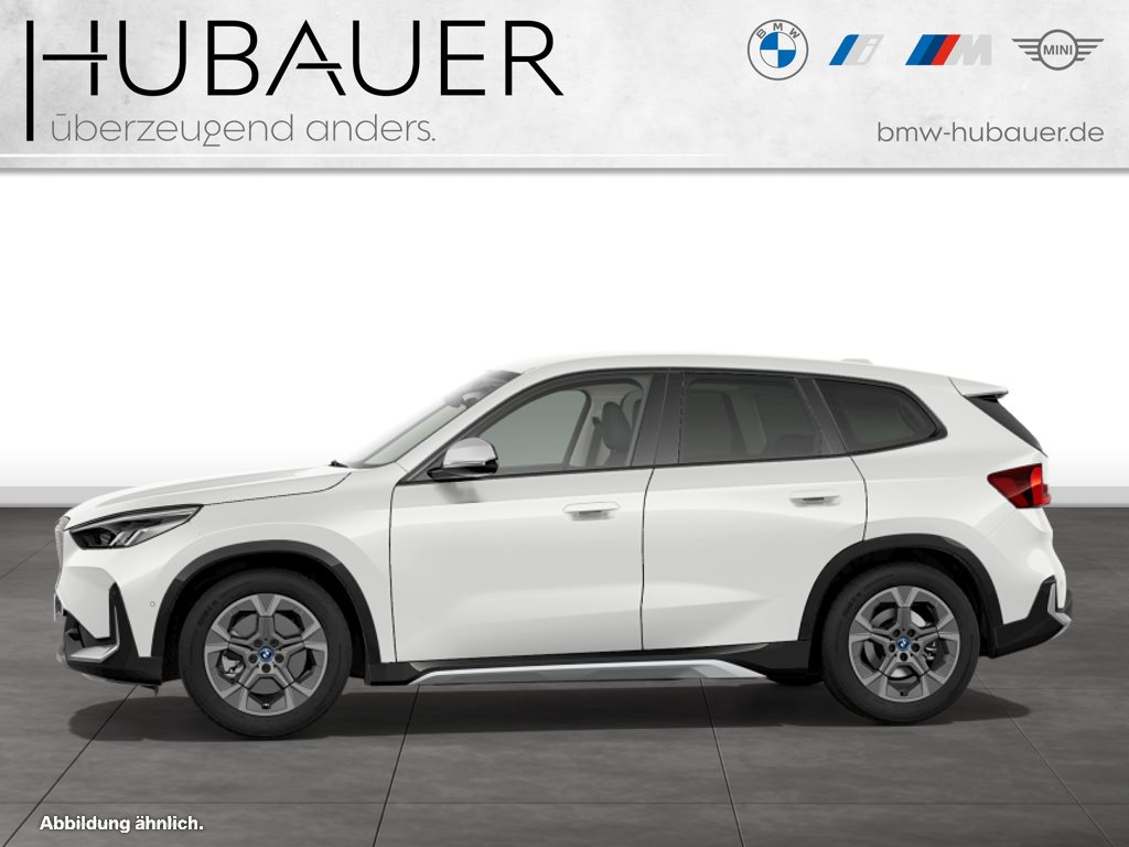 Fahrzeugabbildung BMW iX1 xDrive30 [xLine, Navi, RFK, SHZ, 18 LMR]