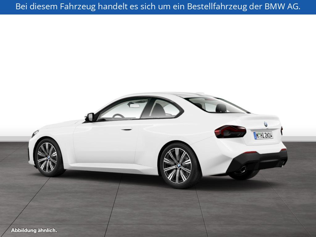 Fahrzeugabbildung BMW 218i Coupé