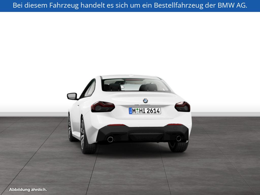 Fahrzeugabbildung BMW 218i Coupé