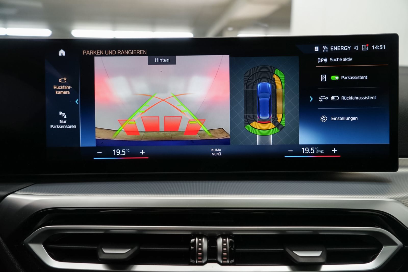 Fahrzeugabbildung BMW M340d xDrive Touring [LC Prof., HUD, Sitze elektr.
