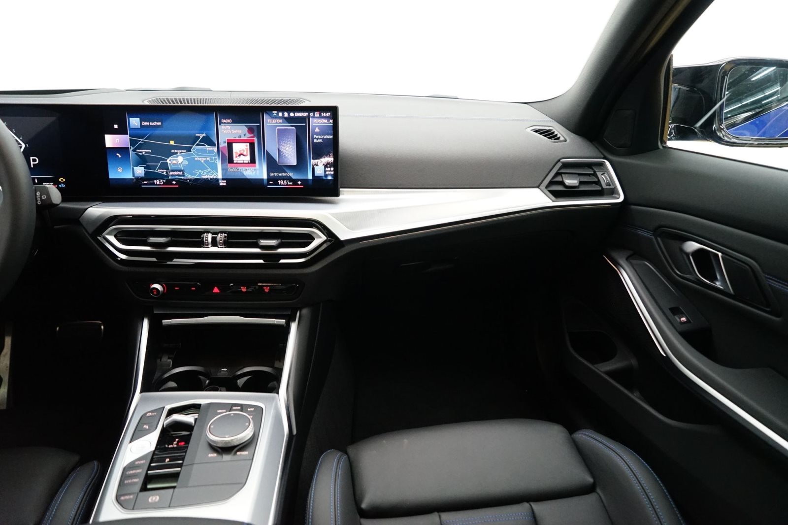 Fahrzeugabbildung BMW M340d xDrive Touring [LC Prof., HUD, Sitze elektr.