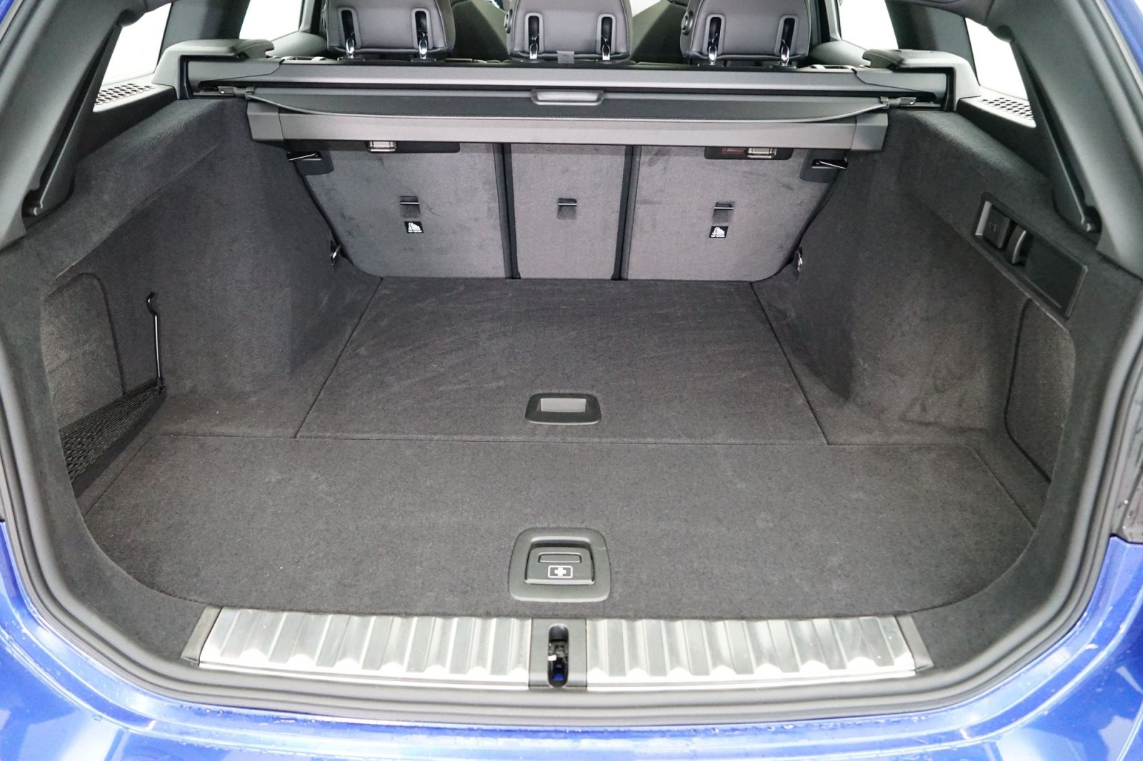Fahrzeugabbildung BMW M340d xDrive Touring [LC Prof., HUD, Sitze elektr.