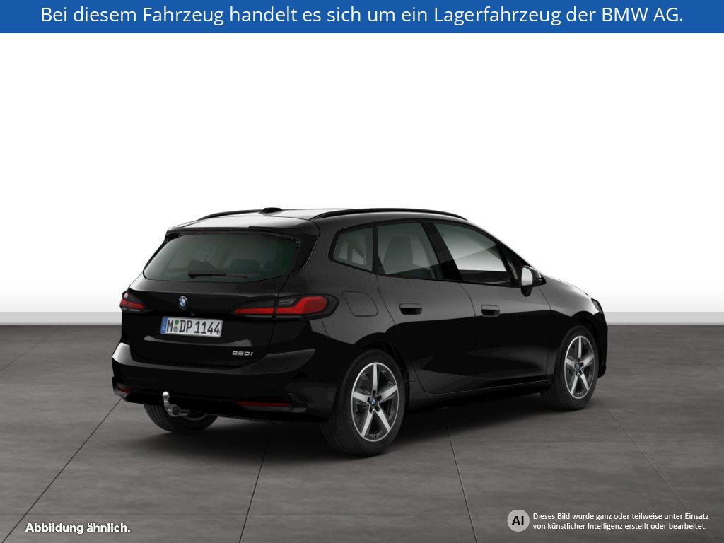 Fahrzeugabbildung BMW 220i Active Tourer