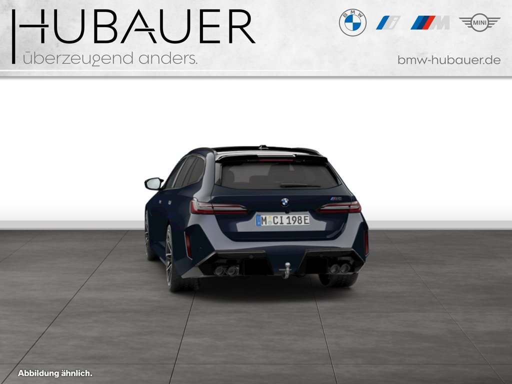 Fahrzeugabbildung BMW M5 Touring [HUD, AHK, ACC, B&W Sound, RFK] DAB