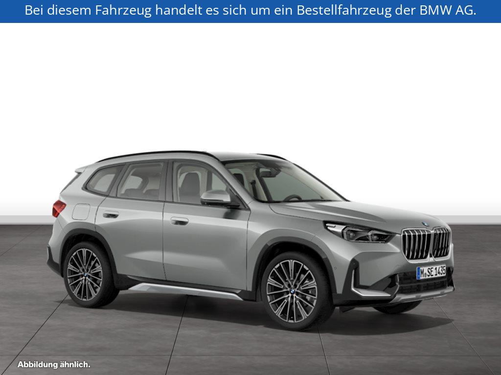 Fahrzeugabbildung BMW X1 sDrive20i