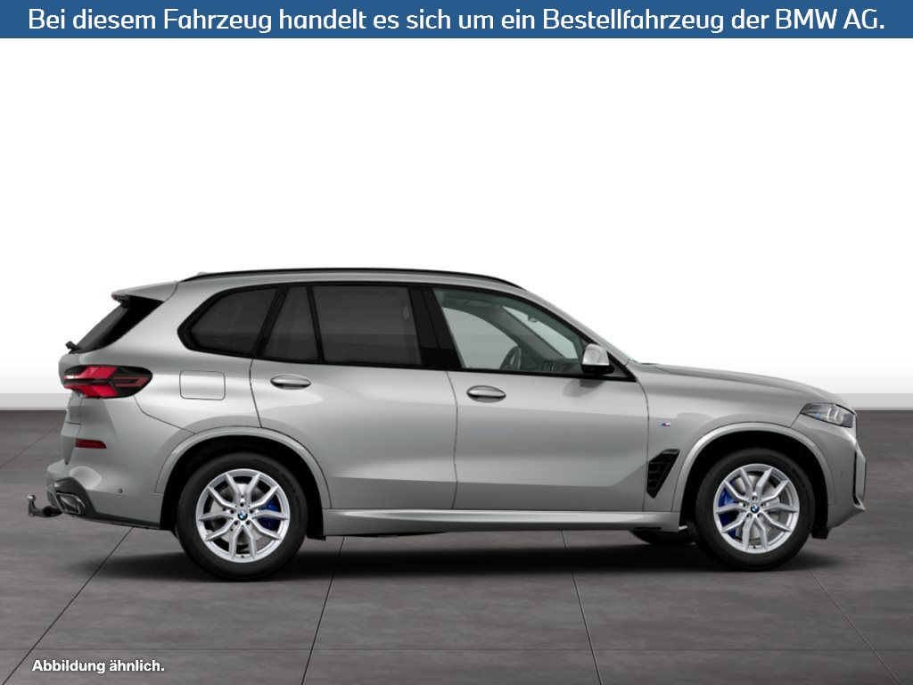 Fahrzeugabbildung BMW X5 xDrive30d