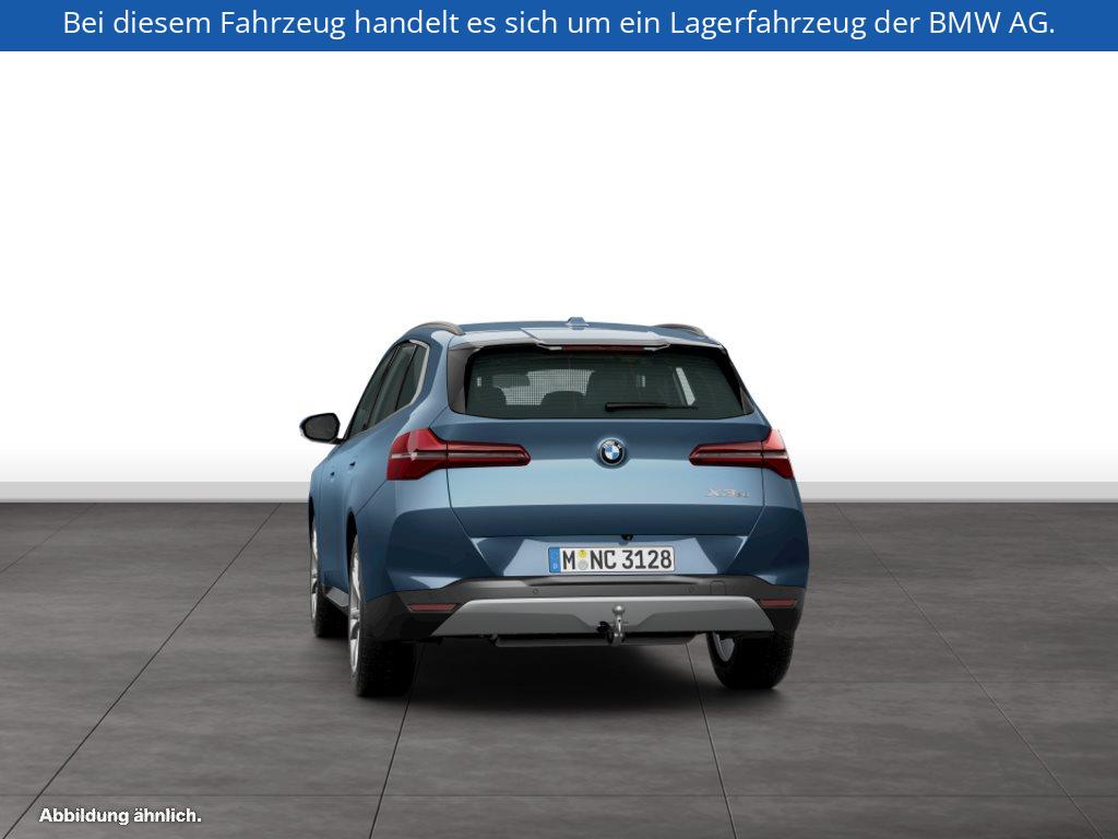Fahrzeugabbildung BMW X3 20 xDrive