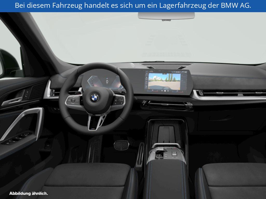 Fahrzeugabbildung BMW X1 sDrive20i