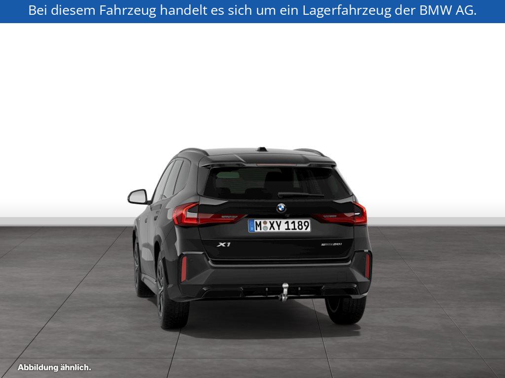 Fahrzeugabbildung BMW X1 sDrive20i