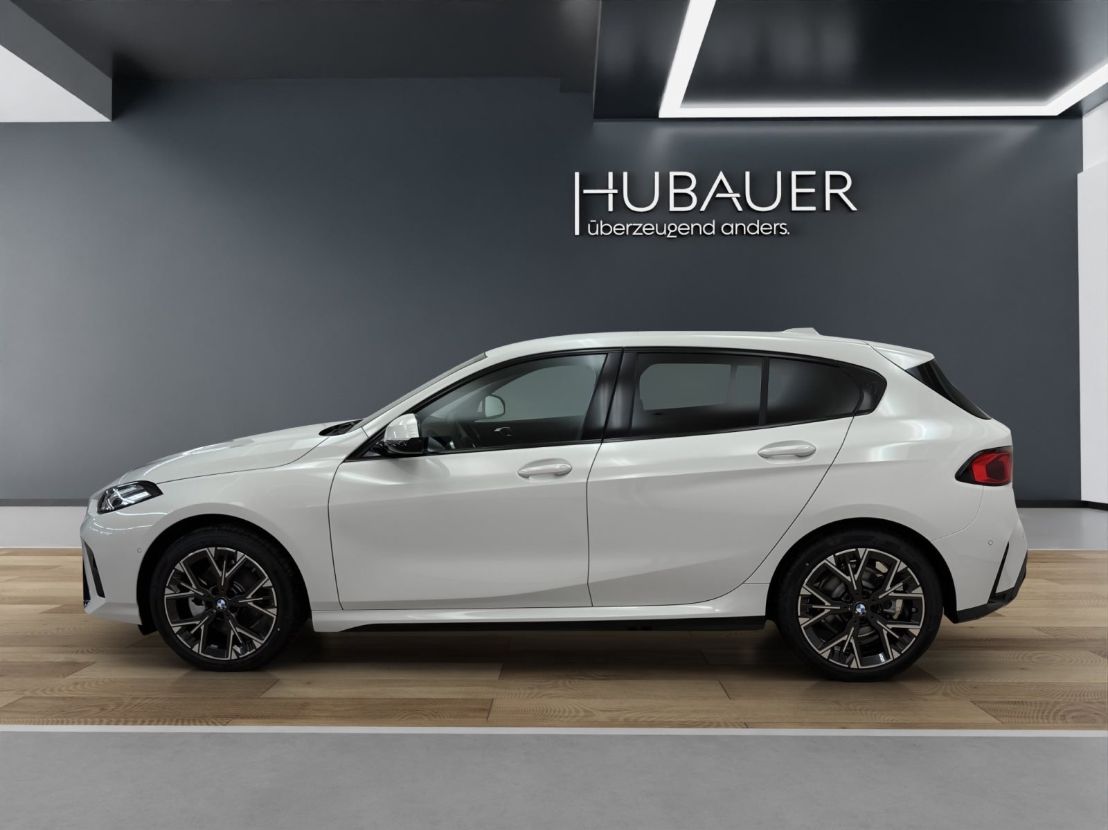 Fahrzeugabbildung BMW 120 [M Sport, Navi, 18 LMR, RFK, SHZ, LED]