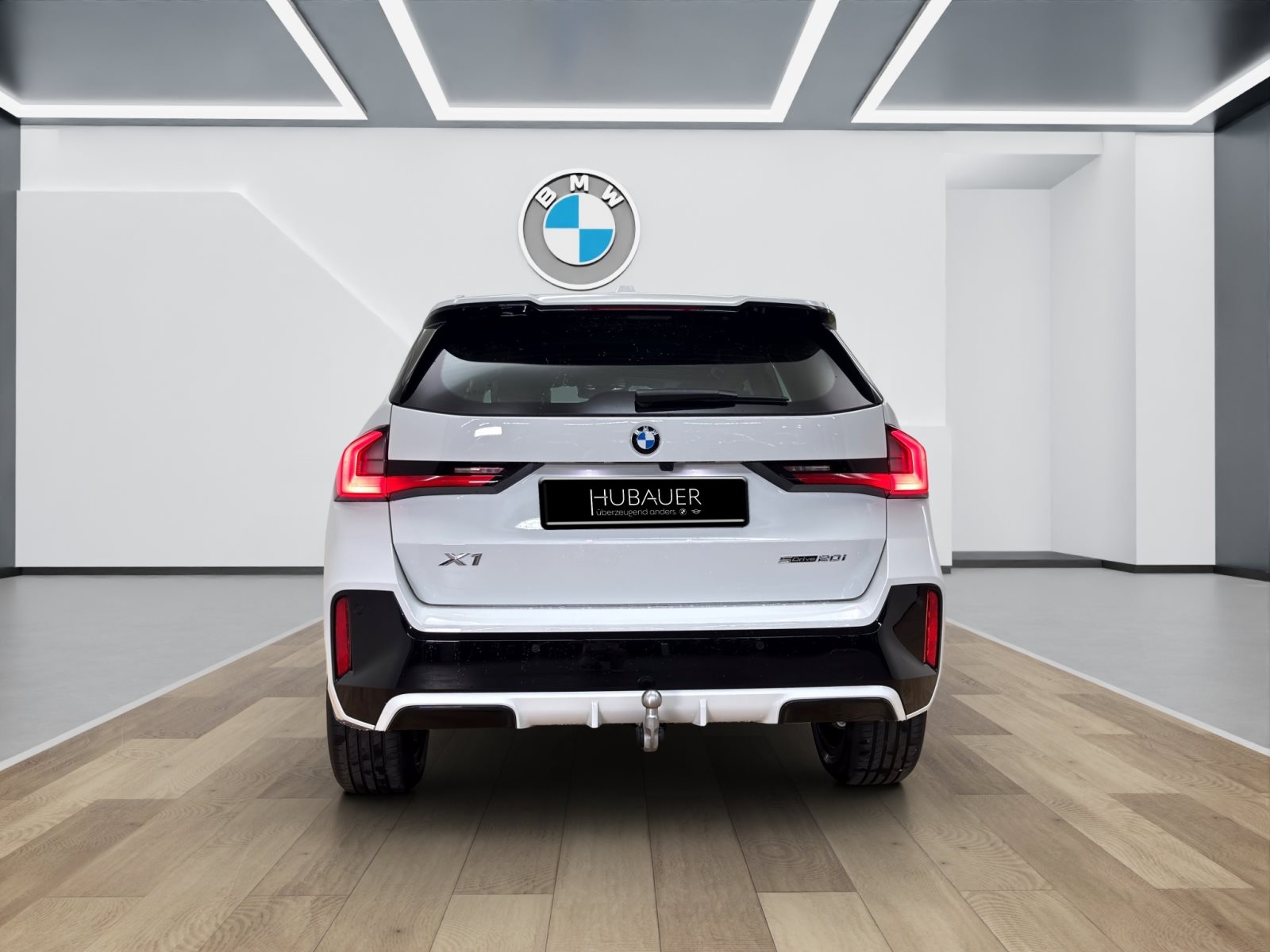 Fahrzeugabbildung BMW X1 sDrive20i [M Sport, AHK, ACC, RFK, 18 LMR]