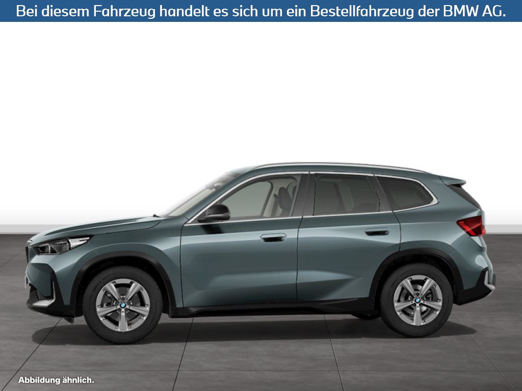 Fahrzeugabbildung BMW X1 sDrive18i SAV