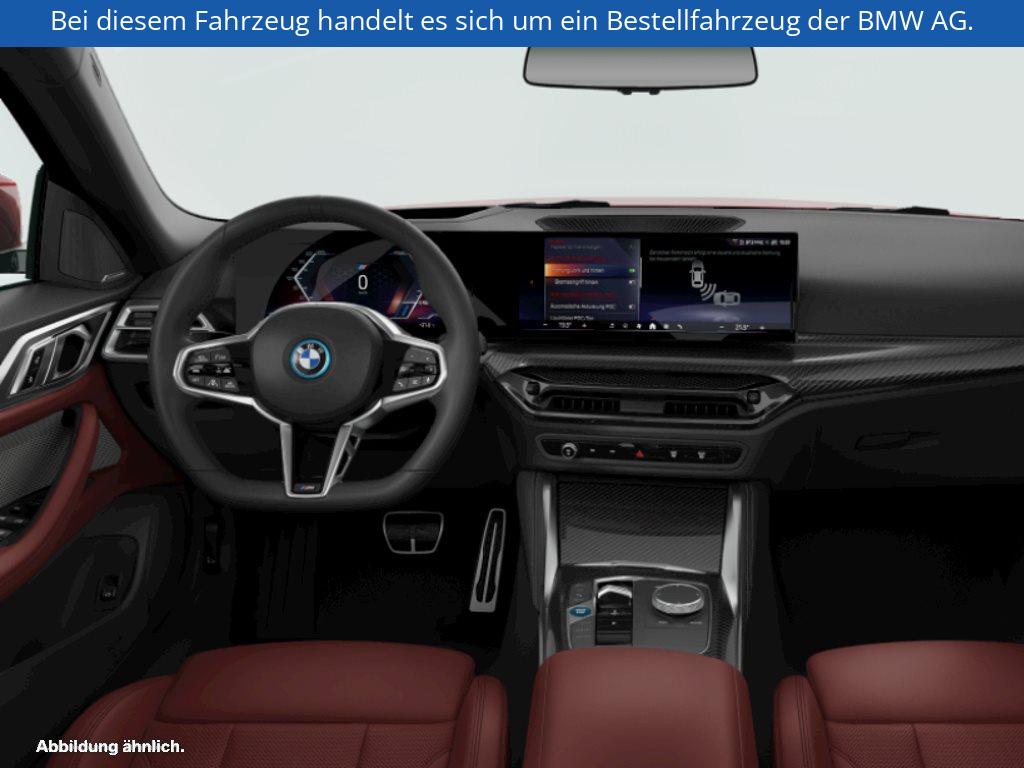 Fahrzeugabbildung BMW i4 xDrive40 Gran Coupé