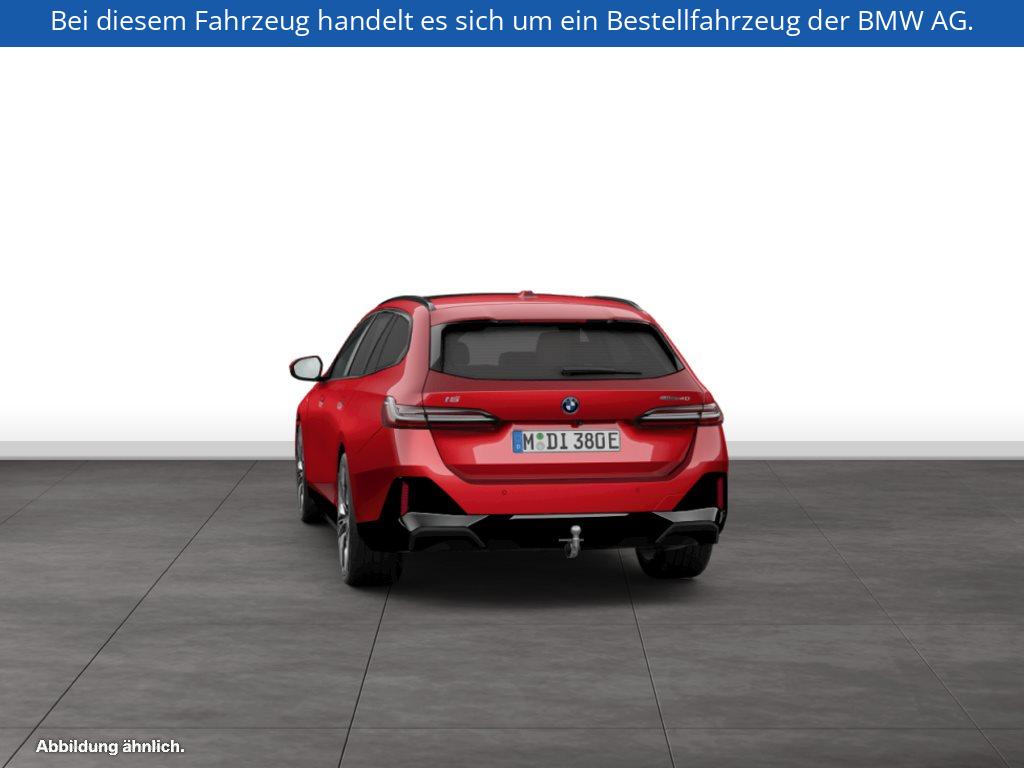 Fahrzeugabbildung BMW i5 eDrive40 Touring