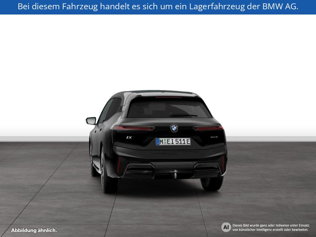 Fahrzeugabbildung BMW iX xDrive45