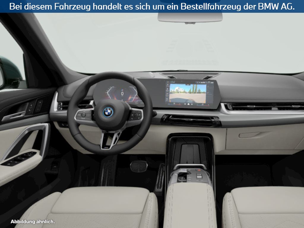 Fahrzeugabbildung BMW iX1 xDrive30
