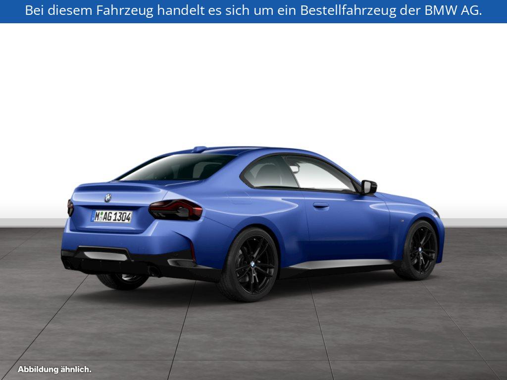 Fahrzeugabbildung BMW 218i Coupé