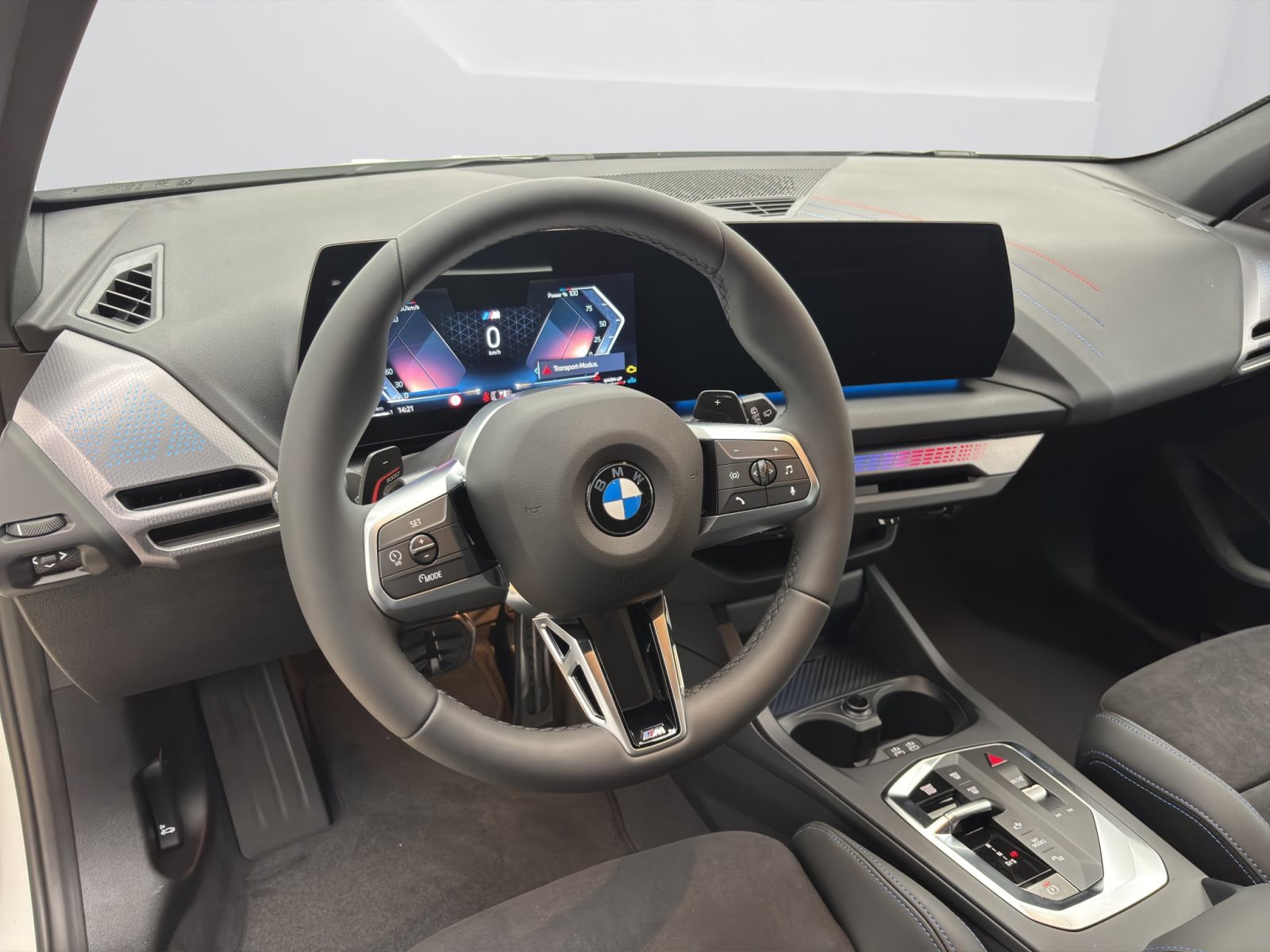 Fahrzeugabbildung BMW 120 [M Sport Pro, Navi, 19 LMR, RFK, SHZ, LED]
